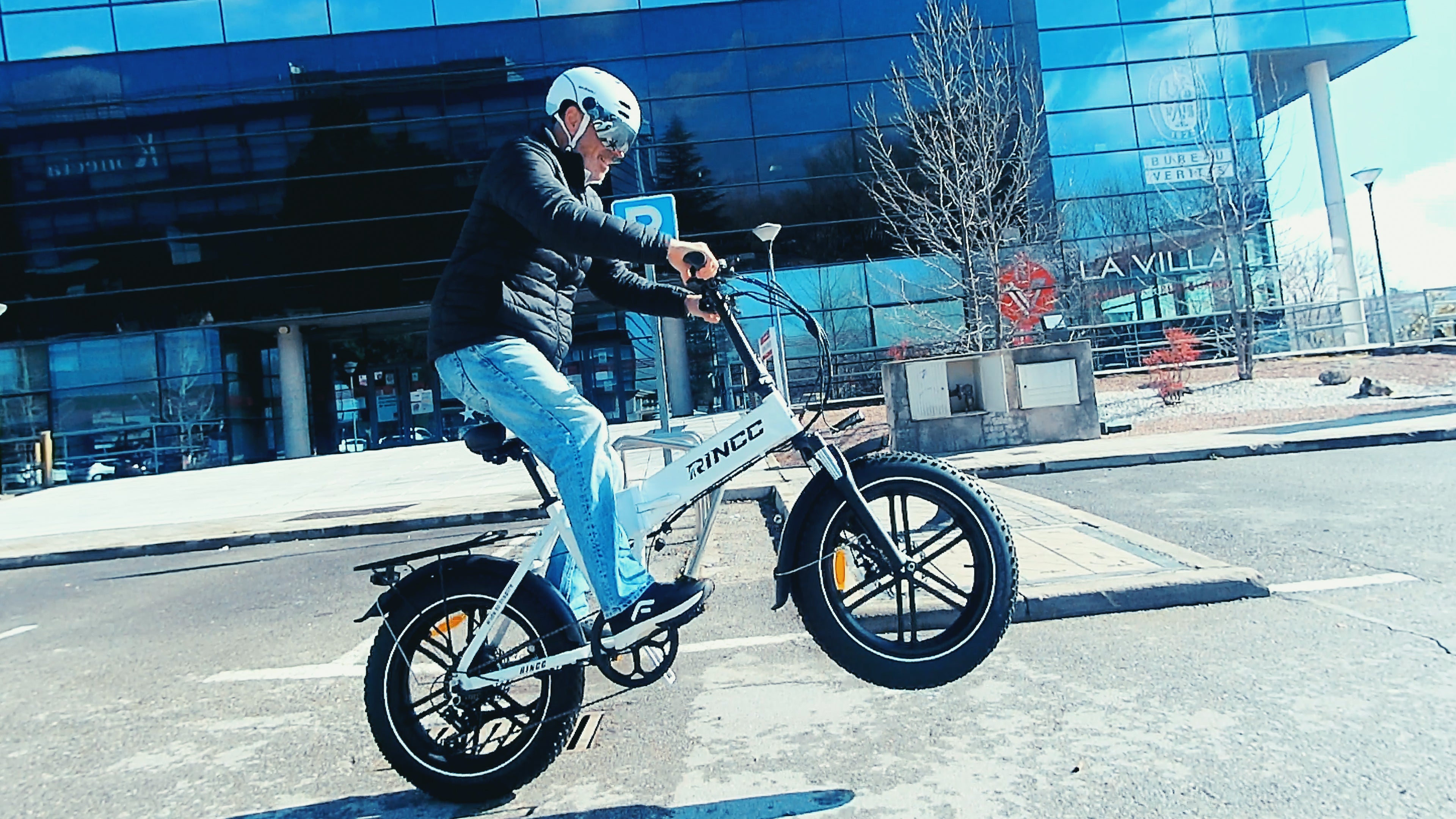 What’s the Best Way to Safely Discharge Your E-Bike Battery?